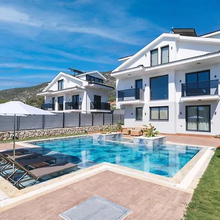 Bella Villa *