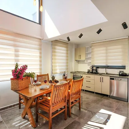 Bella Villa